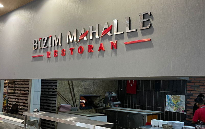 Bizim Mahalle Restoran salonu